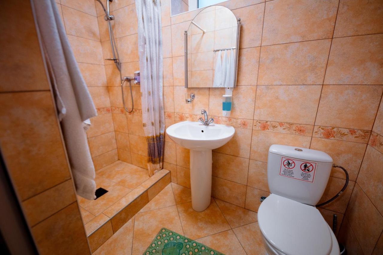 Villa Turistica Oasis Кахул Екстериор снимка